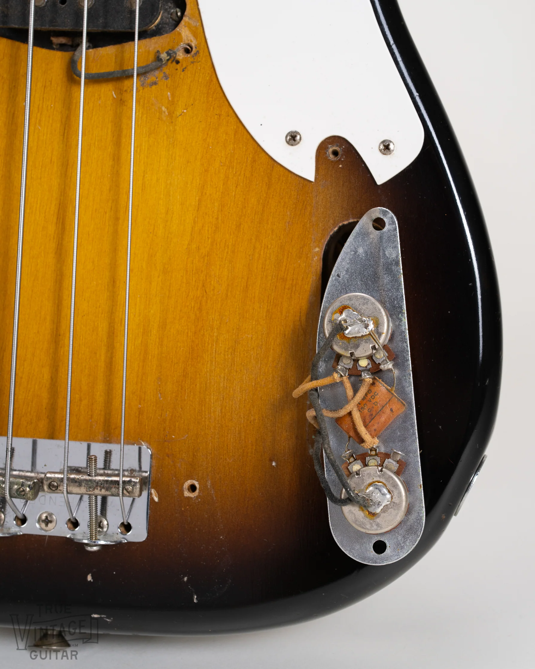 1957 Fender Precision Bass Sunburst - Image 15