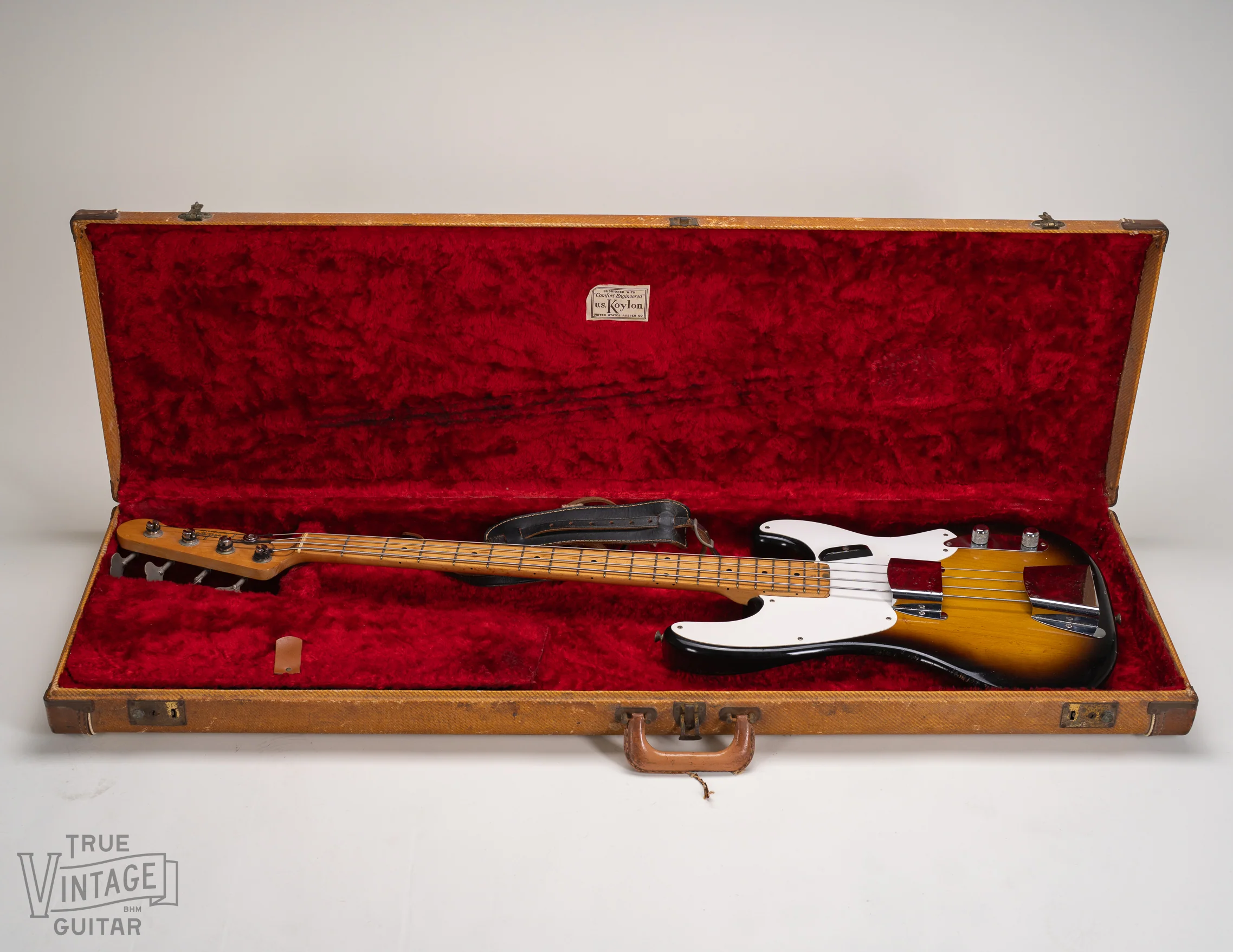 1957 Fender Precision Bass Sunburst - Image 18