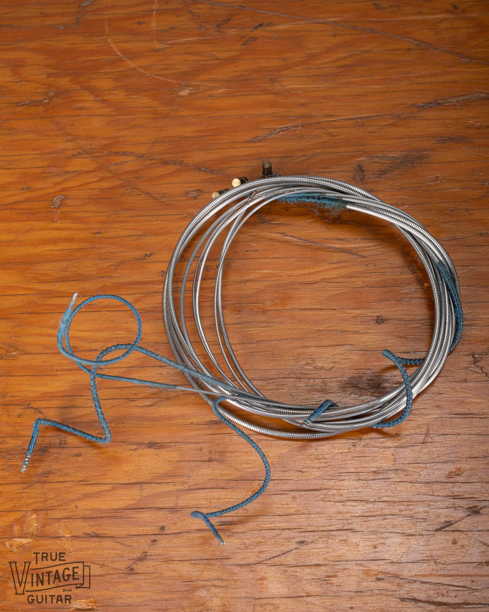 1959 Fender Precision Bass Sunburst Factory Mint Green Pickguard - Image 18