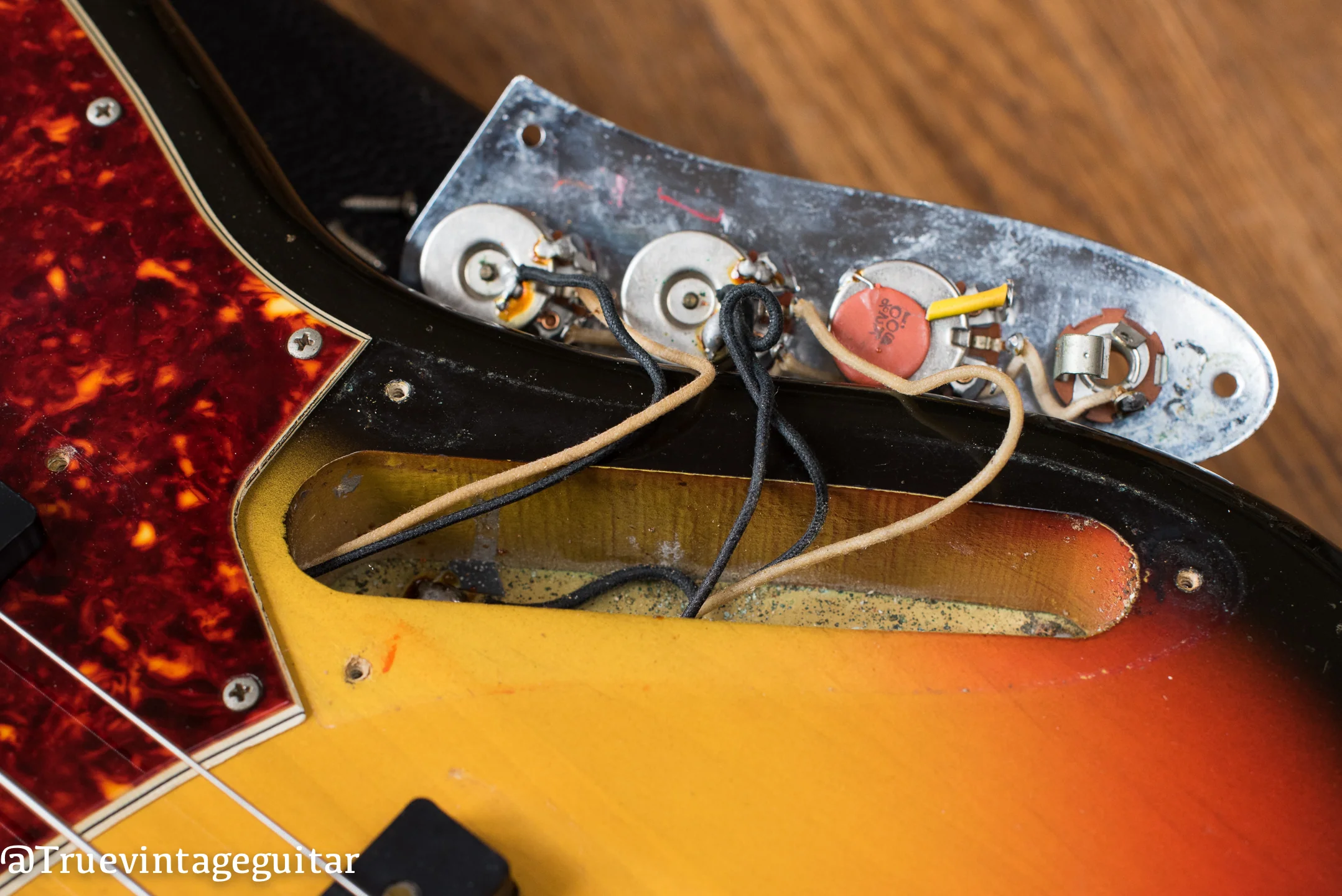 1965 Fender Jazz Bass - Image 21