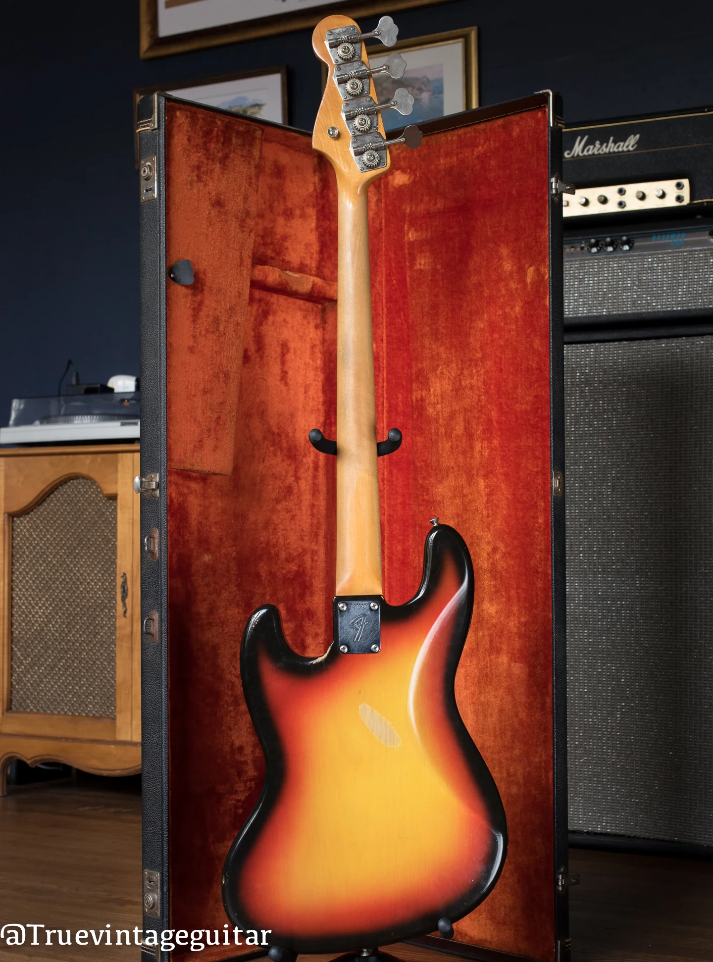 1965 Fender Jazz Bass - Image 8