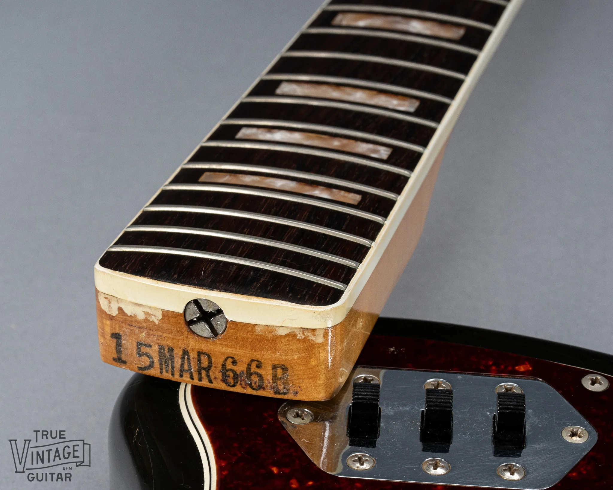 1966 Fender Jaguar Sunburst - Image 13