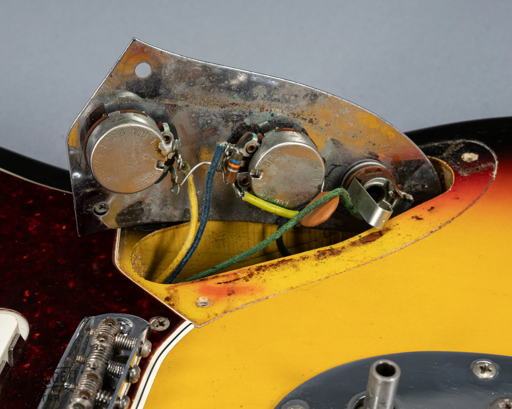 1966 Fender Jaguar Sunburst - Image 14