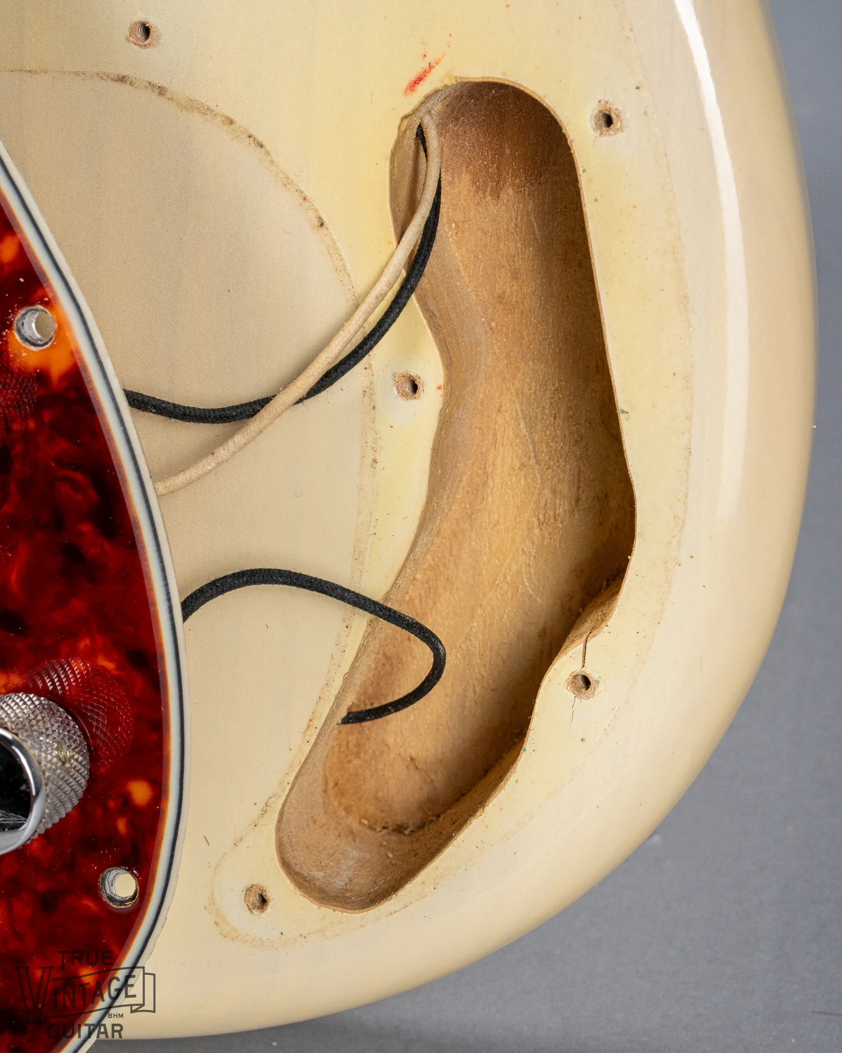 1966 Fender Precision Bass Blond - Image 16