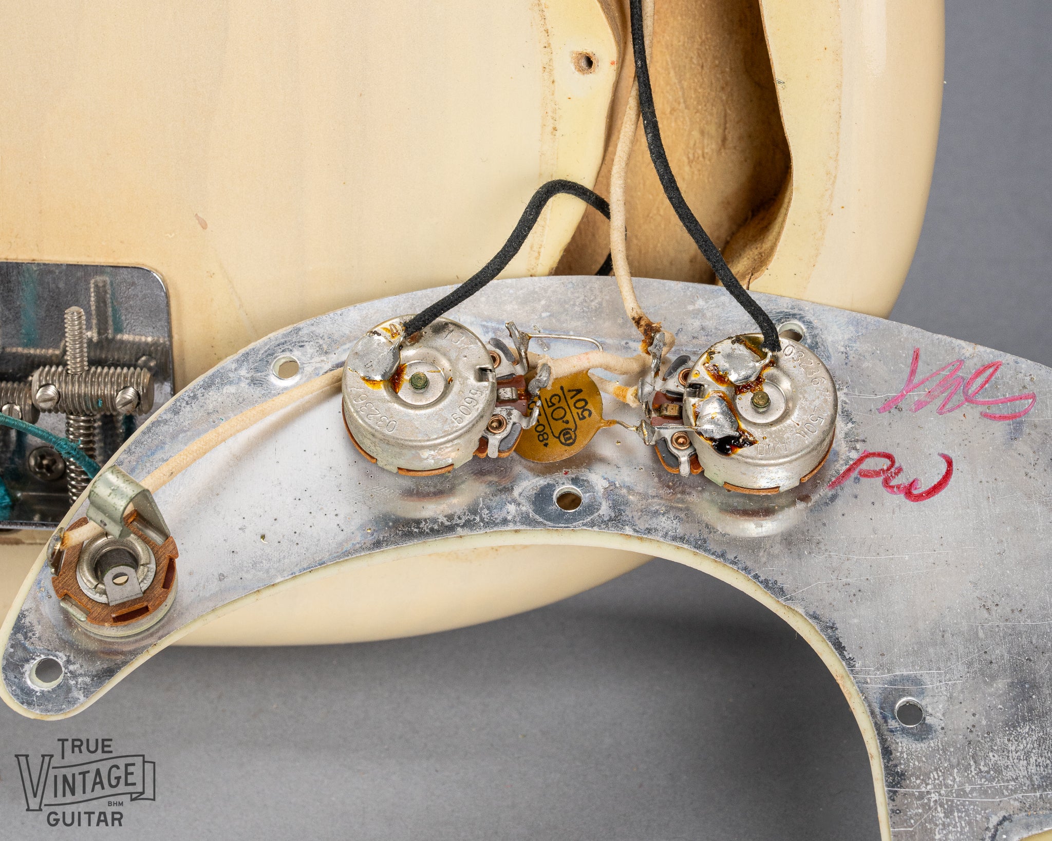 1966 Fender Precision Bass Blond - Image 19