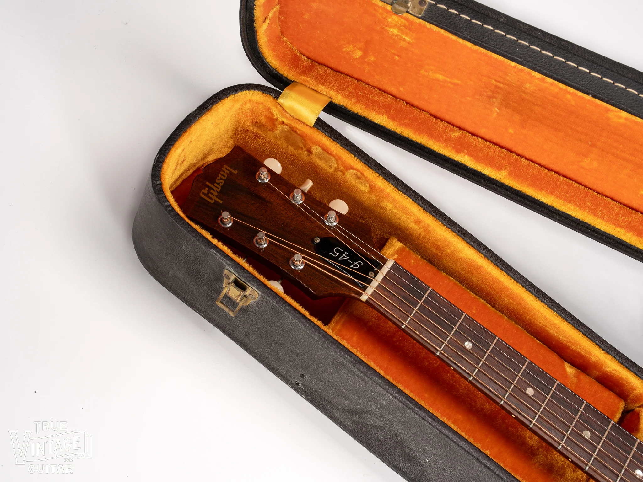 1969 Gibson J-45 Sunburst - Image 13