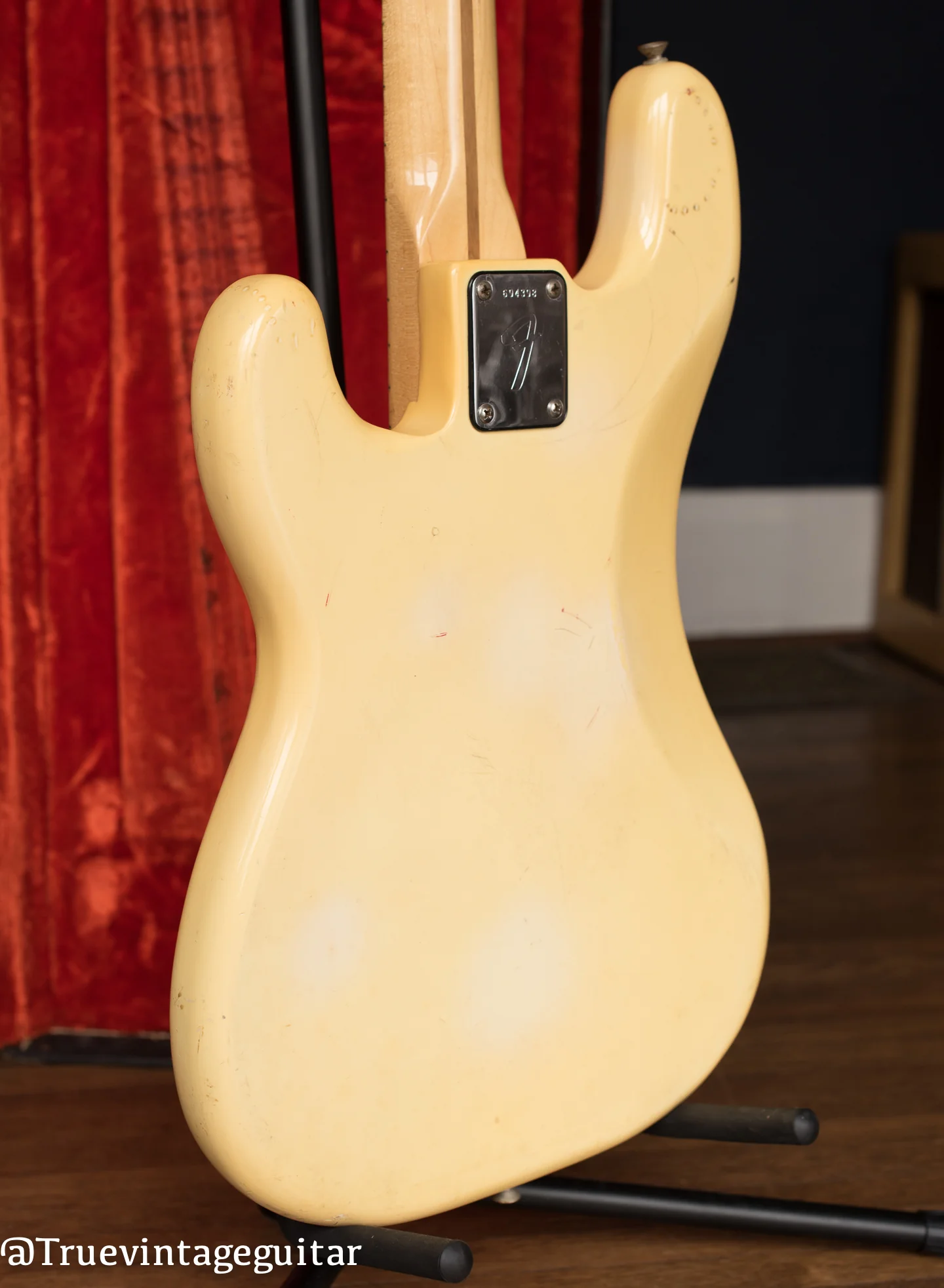 1976 Fender Precision Bass Olympic White Narrow Nut - Image 16